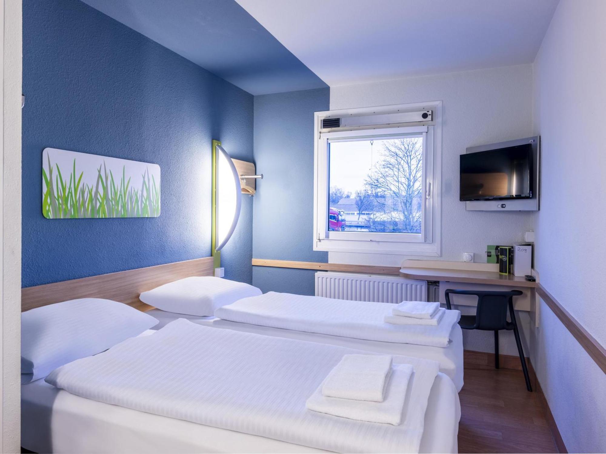 B&B Hotel Виллих Экстерьер фото